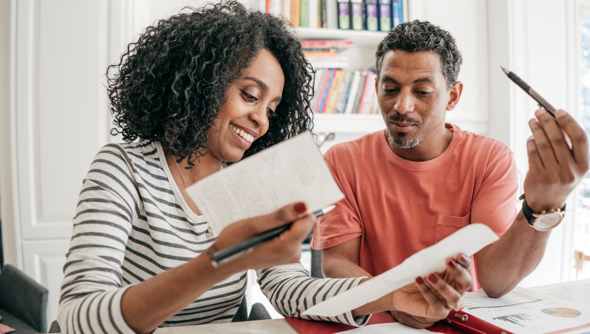 Couple planning their budgets