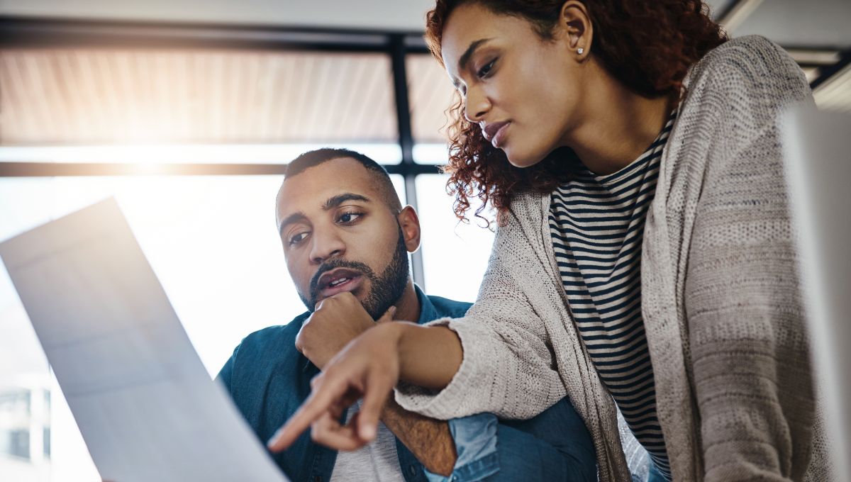 Couple making plans financial investment